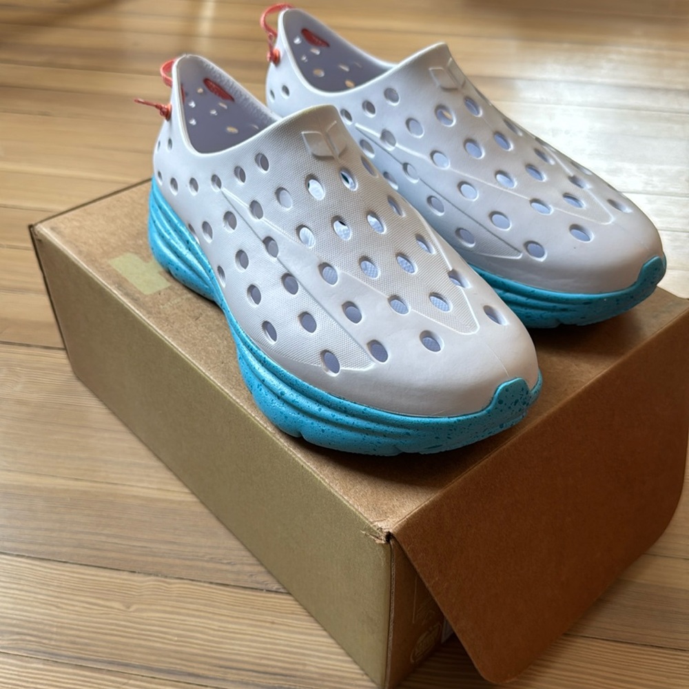 Kane footwear